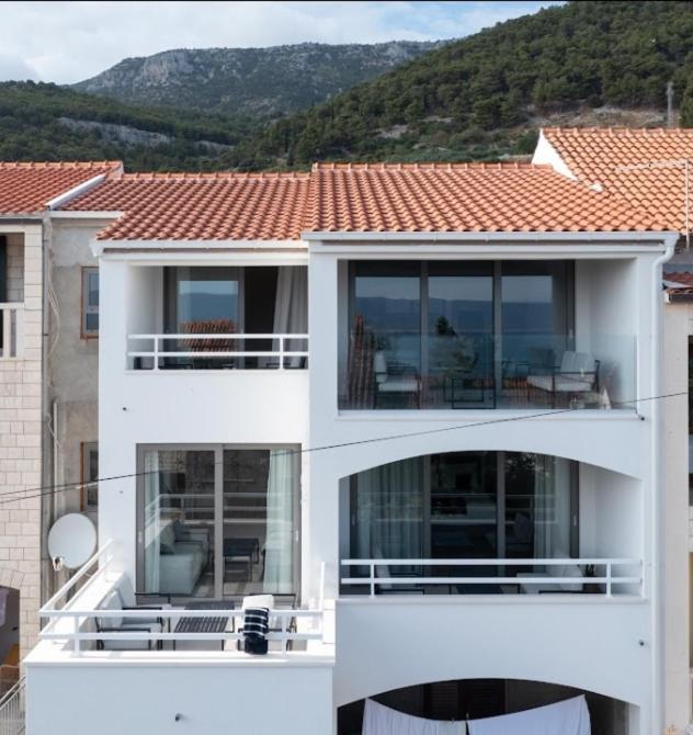 Holiday In Bol **** Green Apartment Exterior foto